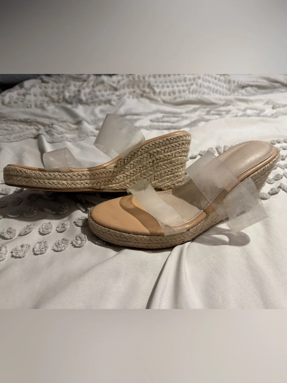 Wedge- clear top